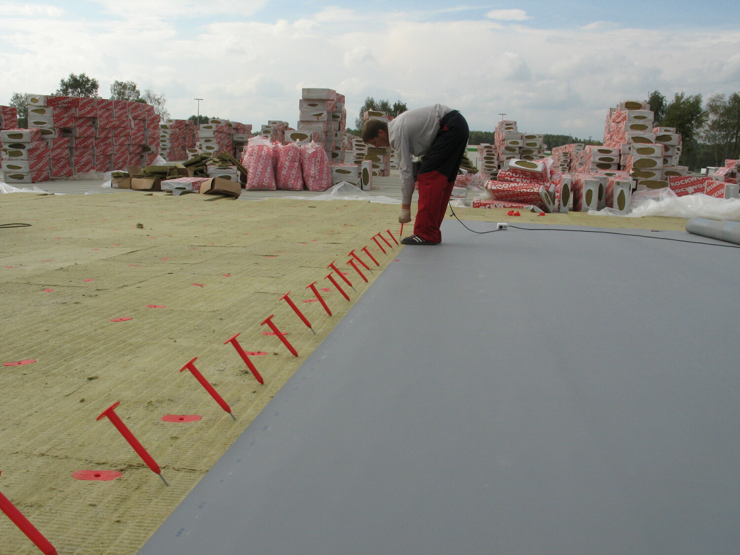 плоская кровля мембрана пвх плоская пвх кровля монтаж